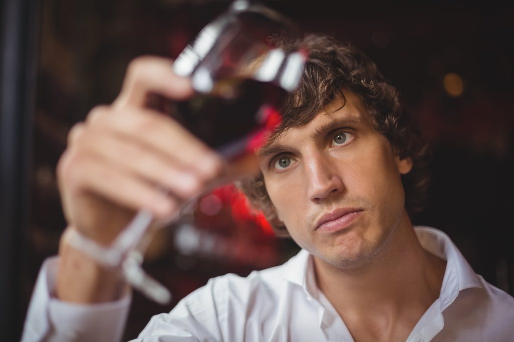 Becoming a Wine Connoisseur Wine Taster Courses to Enhance Your Palate
